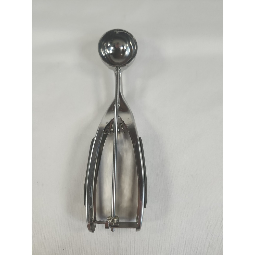 Food Ice Cream Scooper Melon Balls 1.5 Inches Easy Squeeze And Release